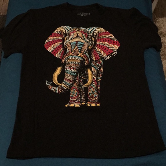 SOLD Riot Society Black Aztec Elephant T-shirt - Picture 2 of 4